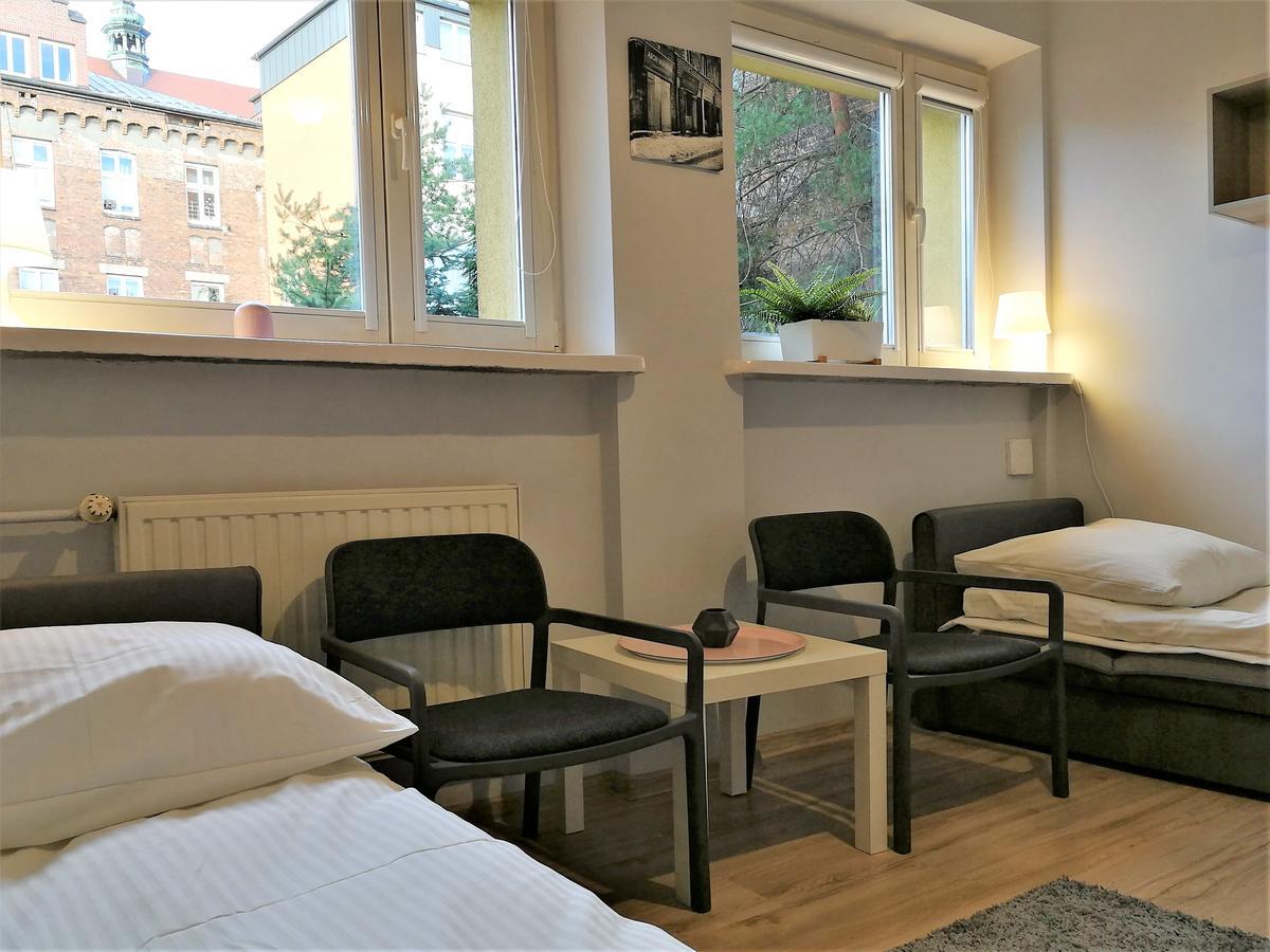 Albergue Dom Studencki Zaulek Cracovia Exterior foto